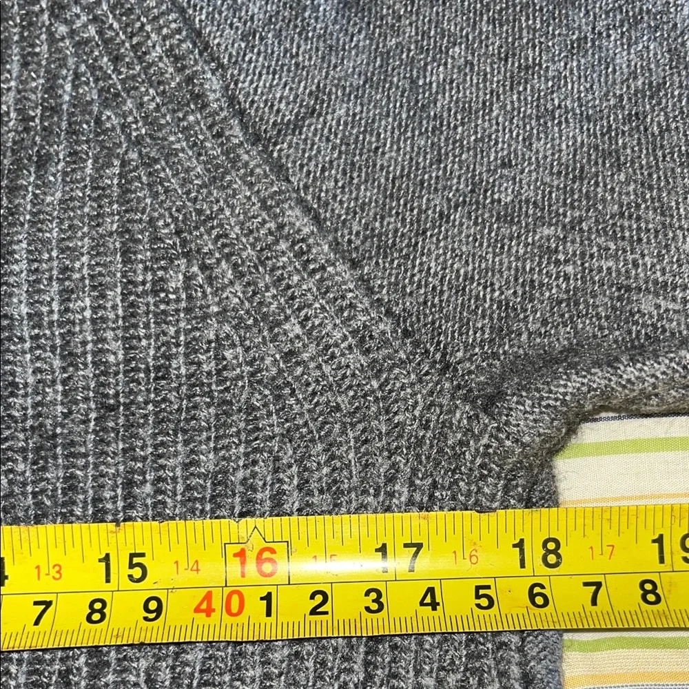 J. Crew Charcoal Crew Neck Raglan Sleeve Merino‎ Wool Blend Sweater M